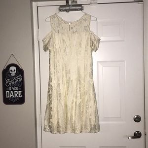 White lace dress